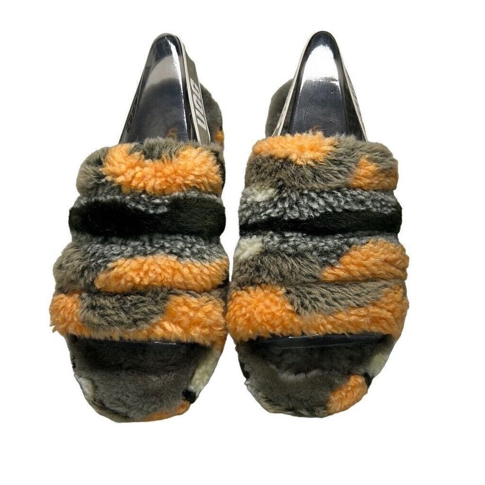 UGG, Women’s Fluff Yeah Slide Sheepskin Slipper in Cali Collage Olive, Size 9 US - Picture 4 of 13
